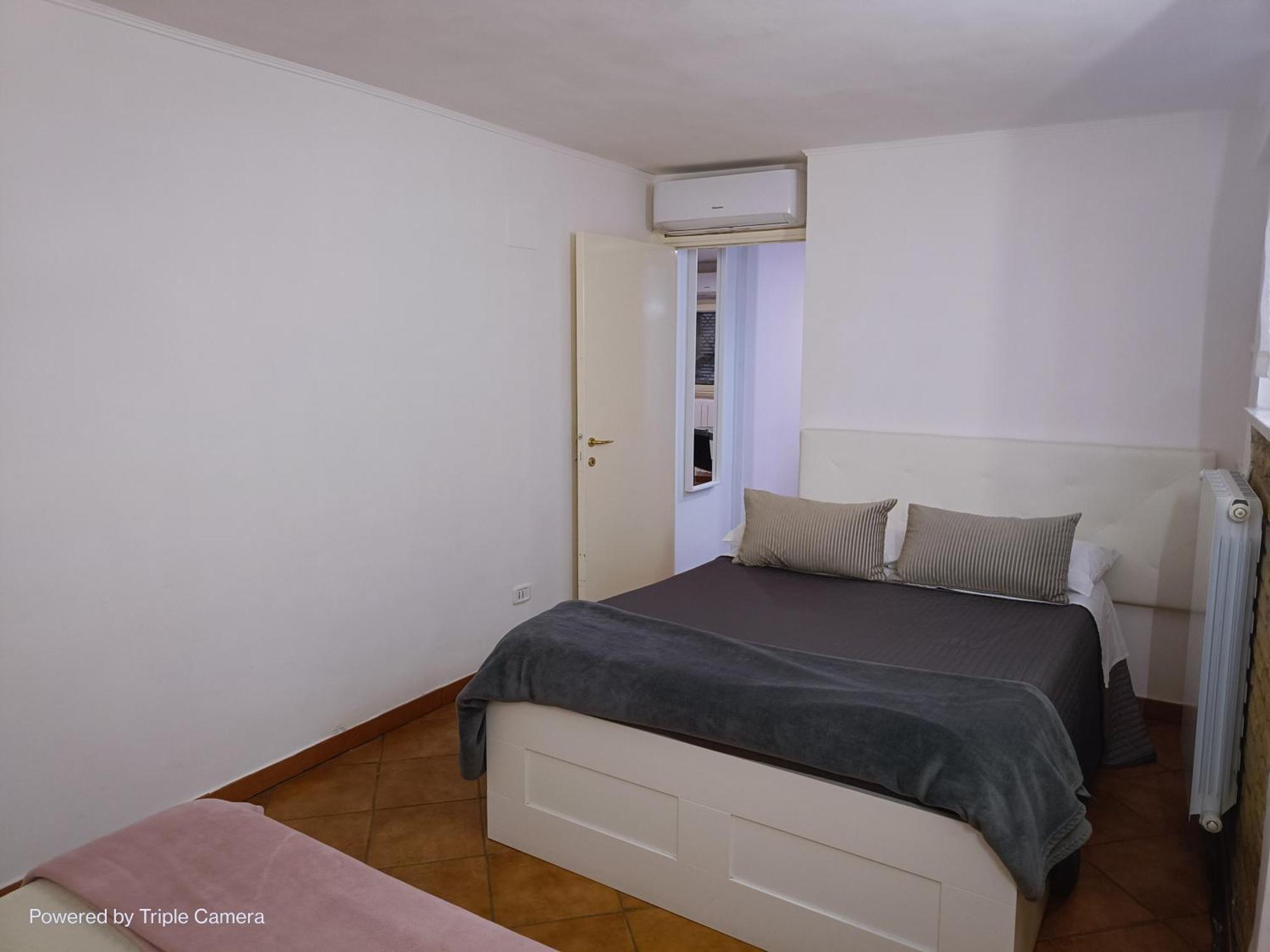 Suites In Rome — Photos 2